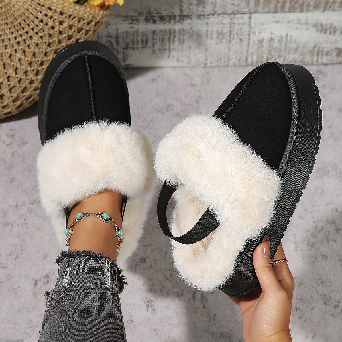 Winter Plush Home Slippers With Back-heeled Elastic Band Design